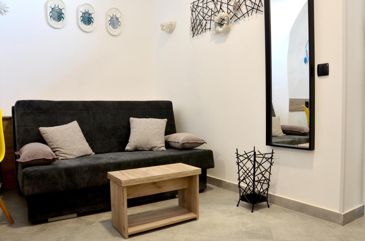 Studio Apartment Surf By The Sea Opatija Bagian luar foto